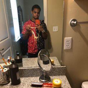 Meet your Posher, Deangelo